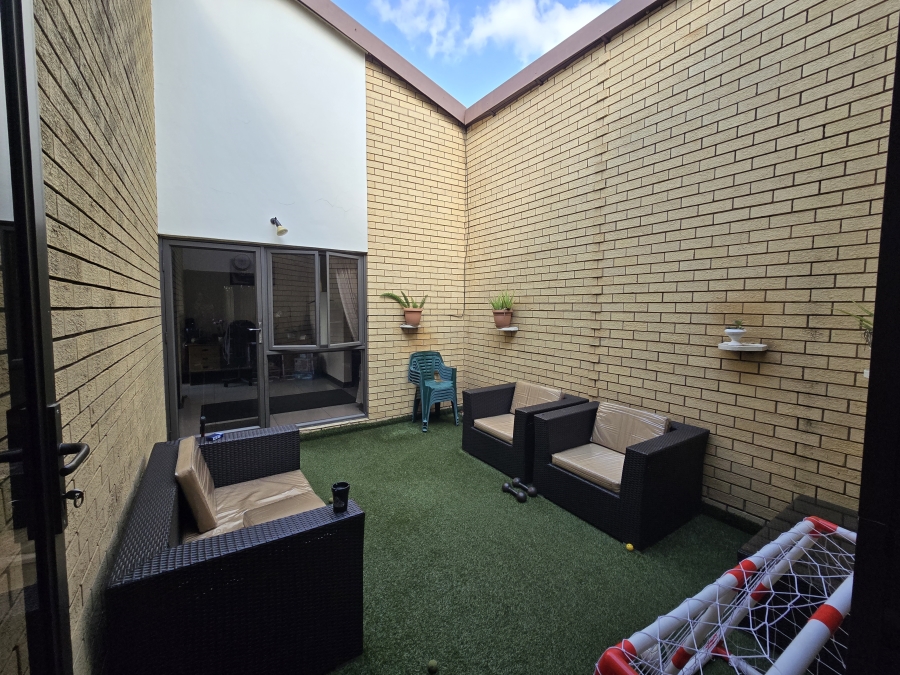 4 Bedroom Property for Sale in Reservoir Hills KwaZulu-Natal