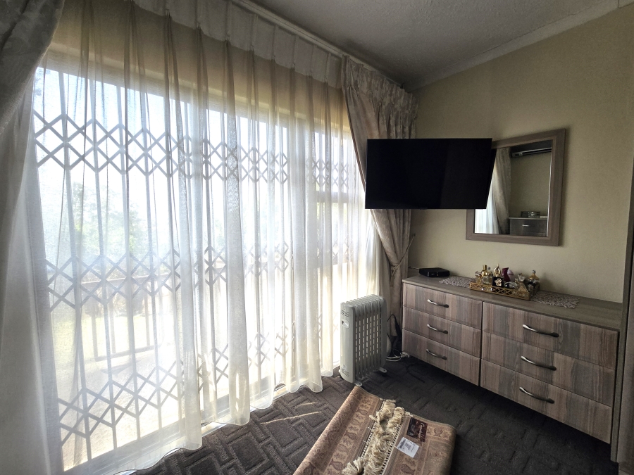 4 Bedroom Property for Sale in Reservoir Hills KwaZulu-Natal