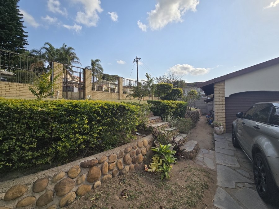 4 Bedroom Property for Sale in Reservoir Hills KwaZulu-Natal