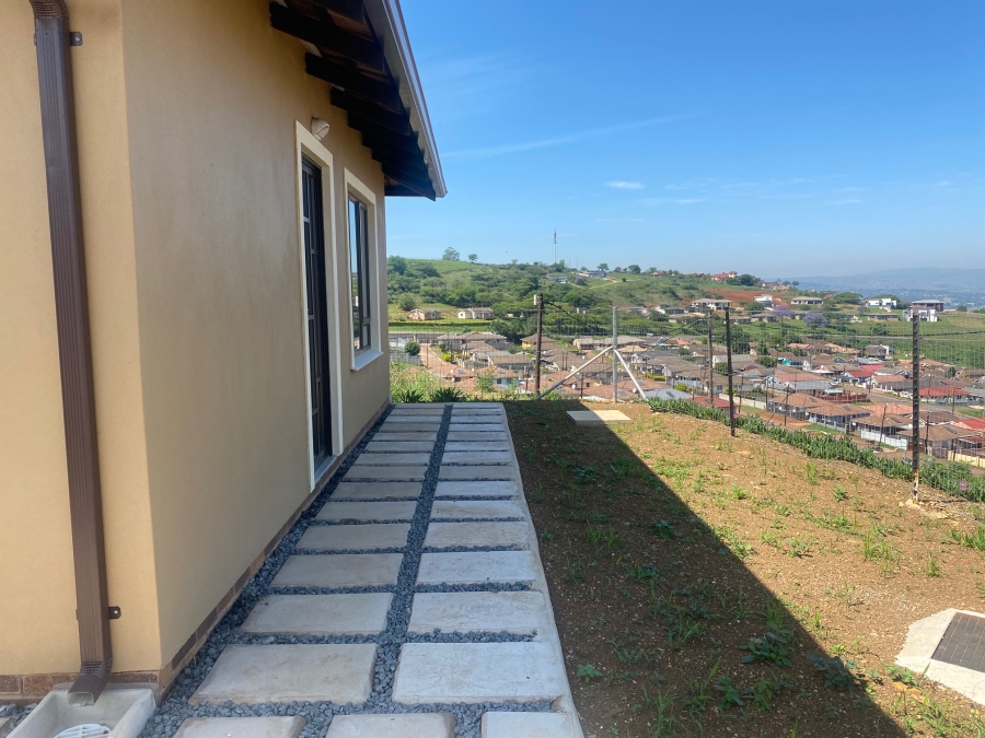 3 Bedroom Property for Sale in Panorama Gardens KwaZulu-Natal