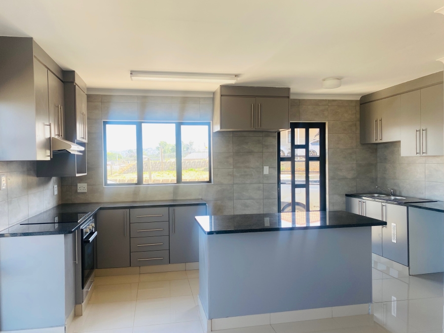 3 Bedroom Property for Sale in Panorama Gardens KwaZulu-Natal