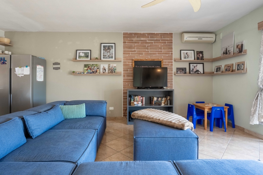 3 Bedroom Property for Sale in Amanzimtoti KwaZulu-Natal