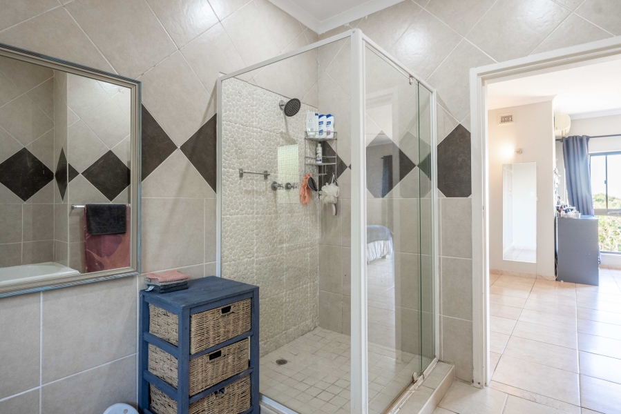 3 Bedroom Property for Sale in Amanzimtoti KwaZulu-Natal