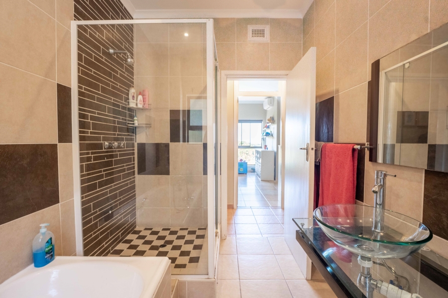 3 Bedroom Property for Sale in Amanzimtoti KwaZulu-Natal
