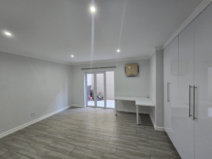 To Let 3 Bedroom Property for Rent in Ballito Central KwaZulu-Natal