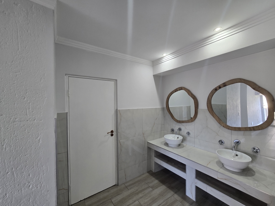 To Let 3 Bedroom Property for Rent in Ballito Central KwaZulu-Natal