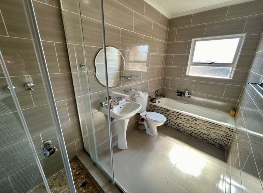 To Let 2 Bedroom Property for Rent in Meer En See KwaZulu-Natal