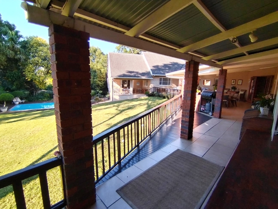 5 Bedroom Property for Sale in Athlone KwaZulu-Natal
