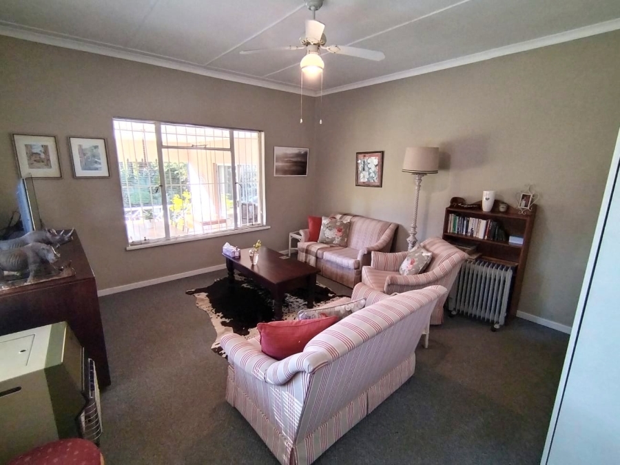 5 Bedroom Property for Sale in Athlone KwaZulu-Natal