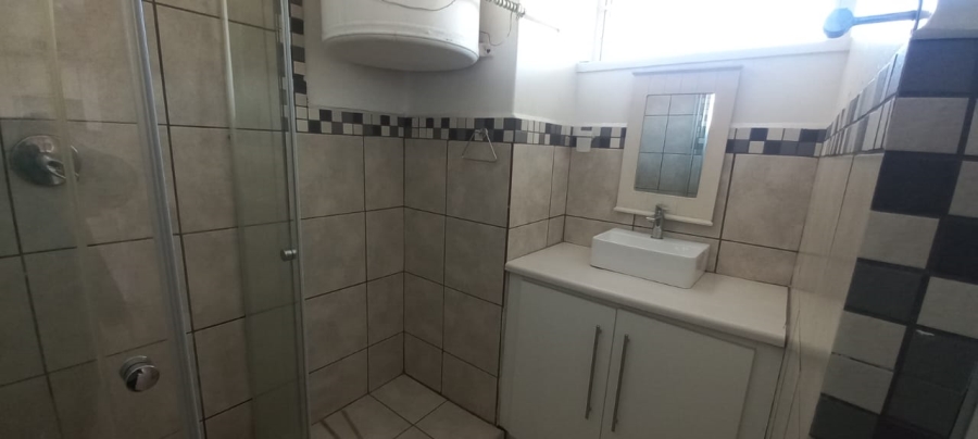 To Let 2 Bedroom Property for Rent in Glenwood KwaZulu-Natal