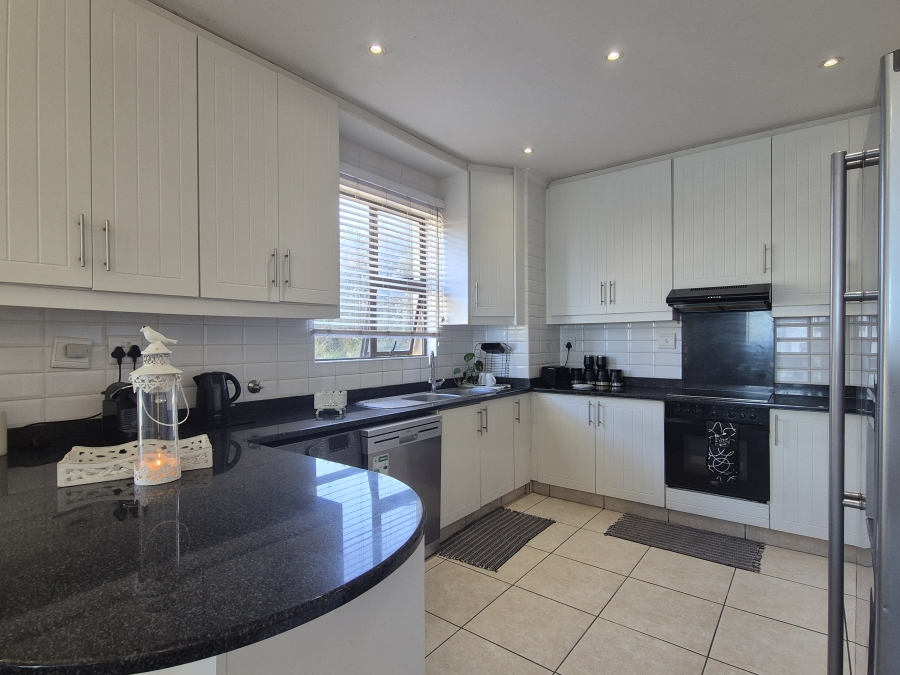 3 Bedroom Property for Sale in Westbrook KwaZulu-Natal