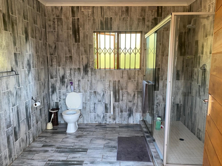 3 Bedroom Property for Sale in Epworth KwaZulu-Natal