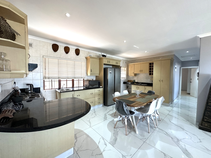 3 Bedroom Property for Sale in Tongaat Beach KwaZulu-Natal