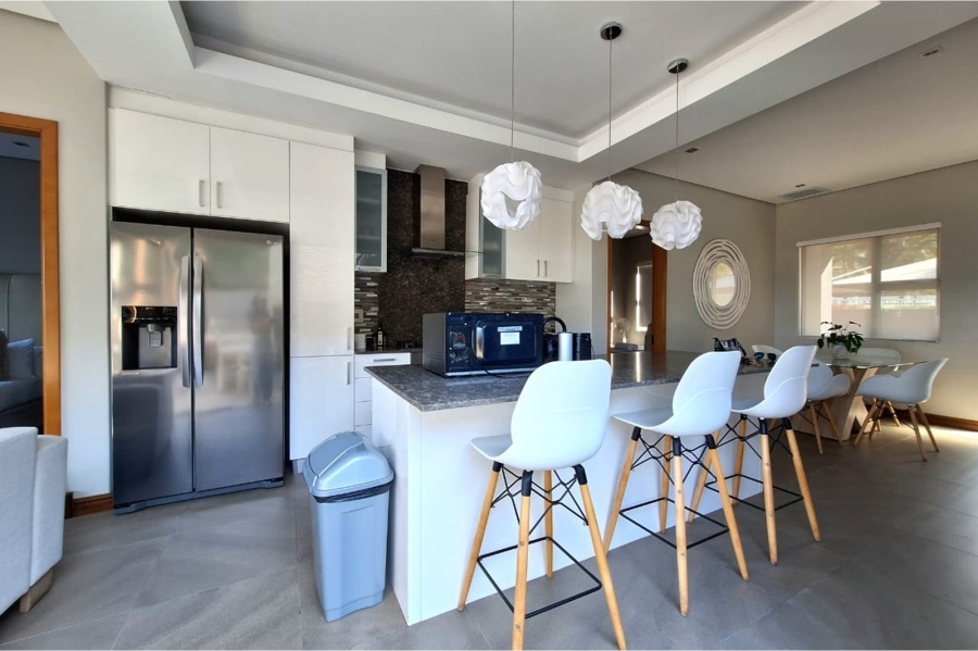 2 Bedroom Property for Sale in Shakas Rock KwaZulu-Natal