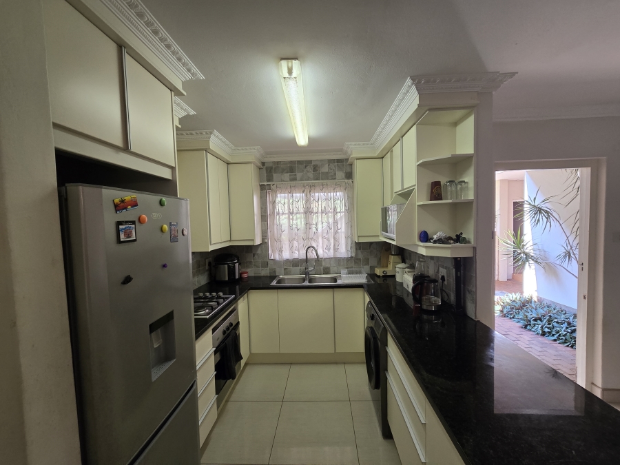 To Let 3 Bedroom Property for Rent in Ballito Central KwaZulu-Natal