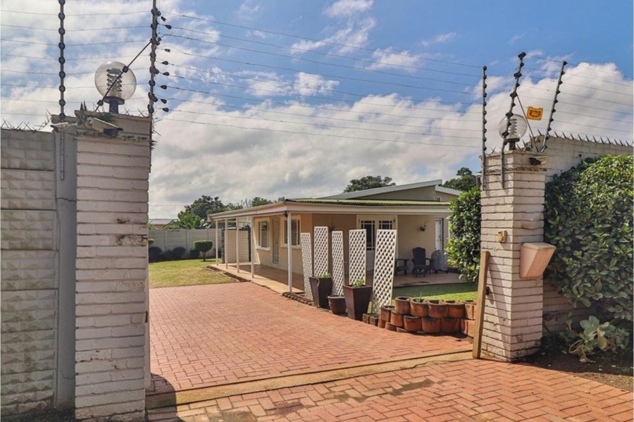 3 Bedroom Property for Sale in Scottsville KwaZulu-Natal