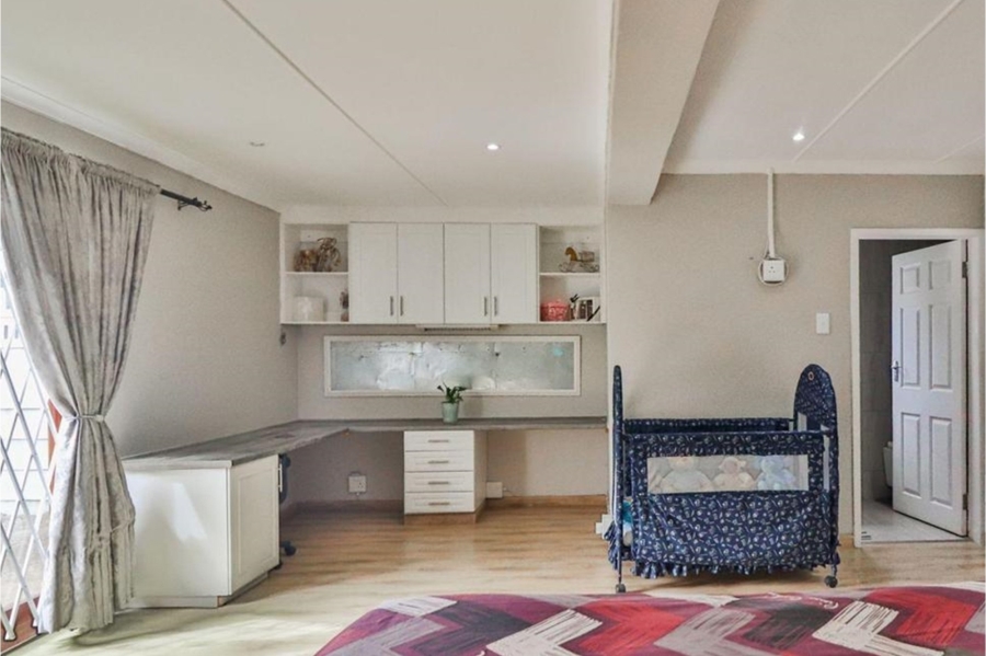 3 Bedroom Property for Sale in Scottsville KwaZulu-Natal