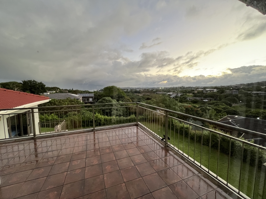 To Let 4 Bedroom Property for Rent in Sheffield Beach KwaZulu-Natal