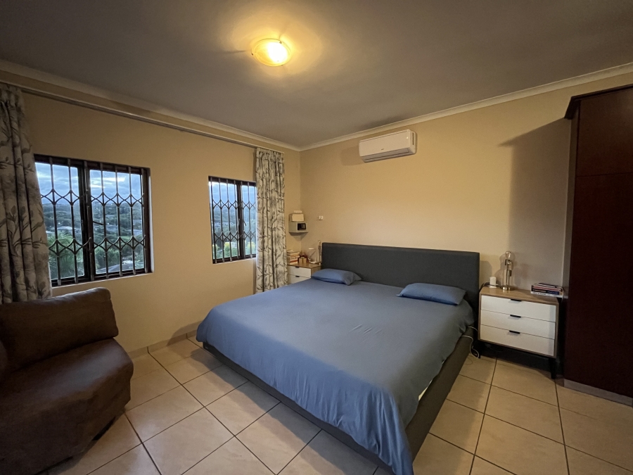 To Let 4 Bedroom Property for Rent in Sheffield Beach KwaZulu-Natal