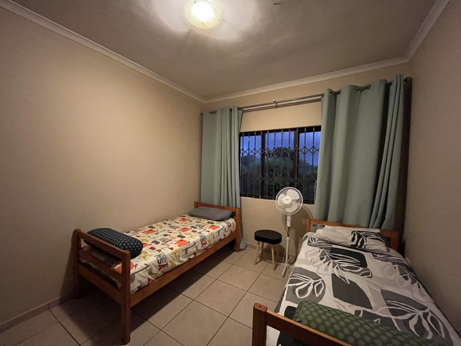 To Let 4 Bedroom Property for Rent in Sheffield Beach KwaZulu-Natal