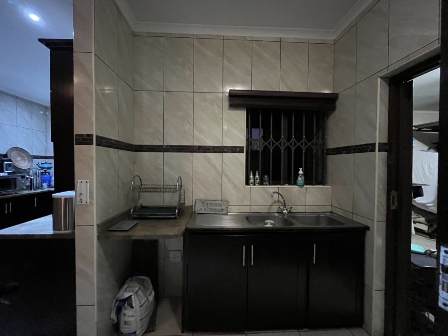 To Let 4 Bedroom Property for Rent in Sheffield Beach KwaZulu-Natal