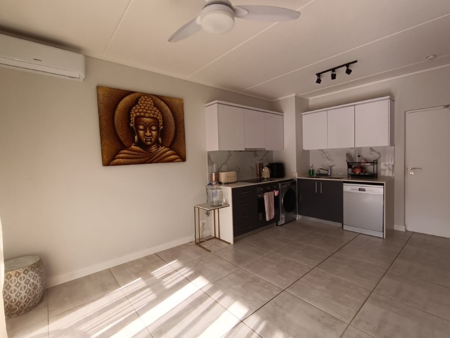 To Let 1 Bedroom Property for Rent in Izinga KwaZulu-Natal