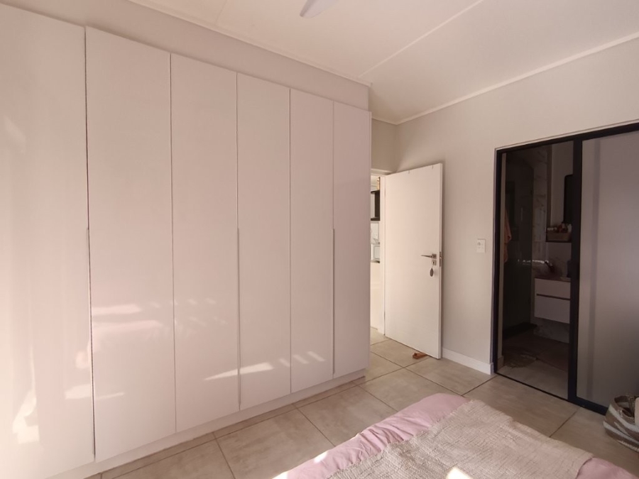 To Let 1 Bedroom Property for Rent in Izinga KwaZulu-Natal