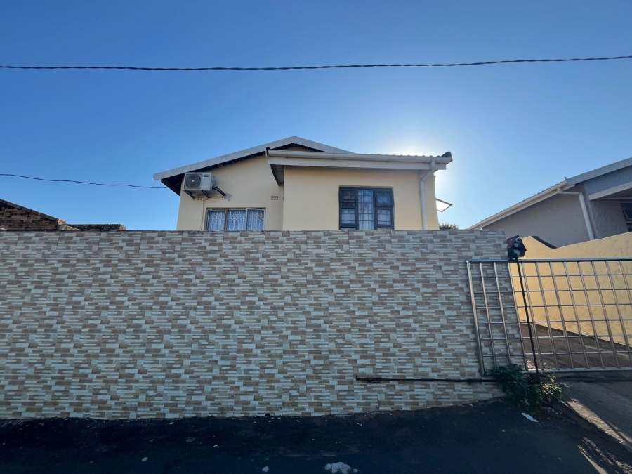 3 Bedroom Property for Sale in Austerville KwaZulu-Natal