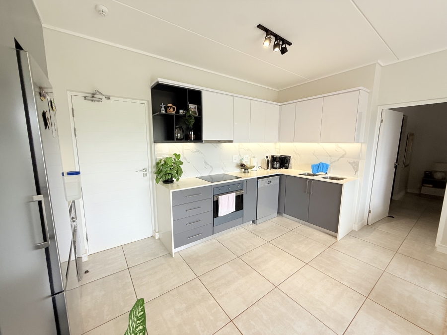 To Let 2 Bedroom Property for Rent in Izinga KwaZulu-Natal