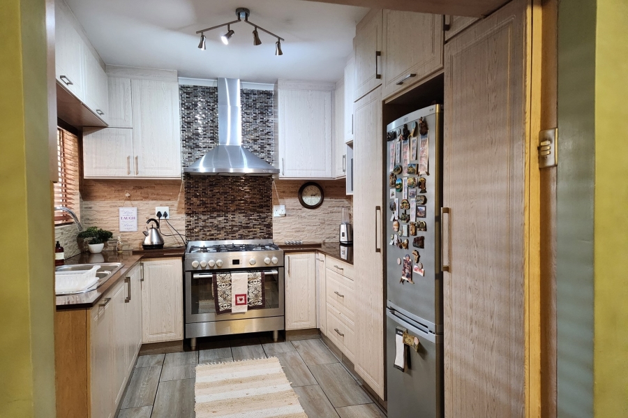 3 Bedroom Property for Sale in Yellowwood Park KwaZulu-Natal