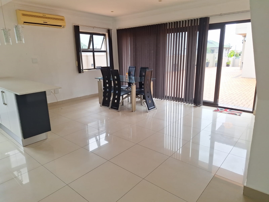 To Let 2 Bedroom Property for Rent in Somerset Park KwaZulu-Natal