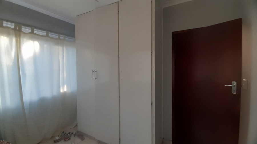 To Let 2 Bedroom Property for Rent in Amanzimtoti KwaZulu-Natal