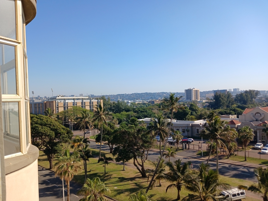 1 Bedroom Property for Sale in North Beach KwaZulu-Natal