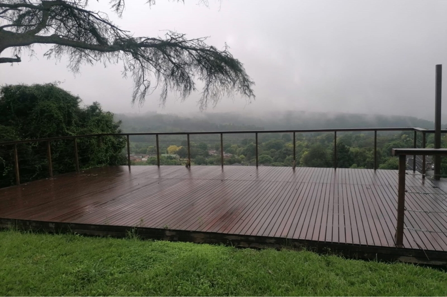 5 Bedroom Property for Sale in Kingston Park KwaZulu-Natal
