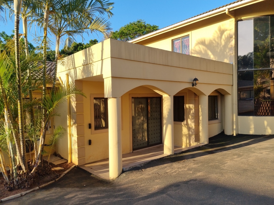 To Let 4 Bedroom Property for Rent in Sunningdale KwaZulu-Natal