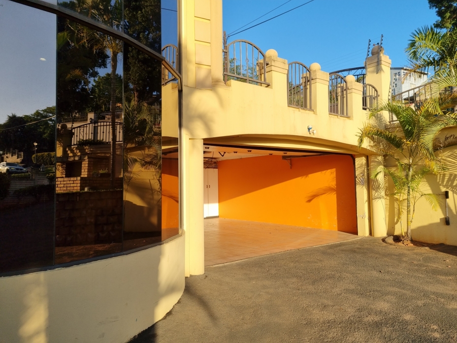 To Let 4 Bedroom Property for Rent in Sunningdale KwaZulu-Natal
