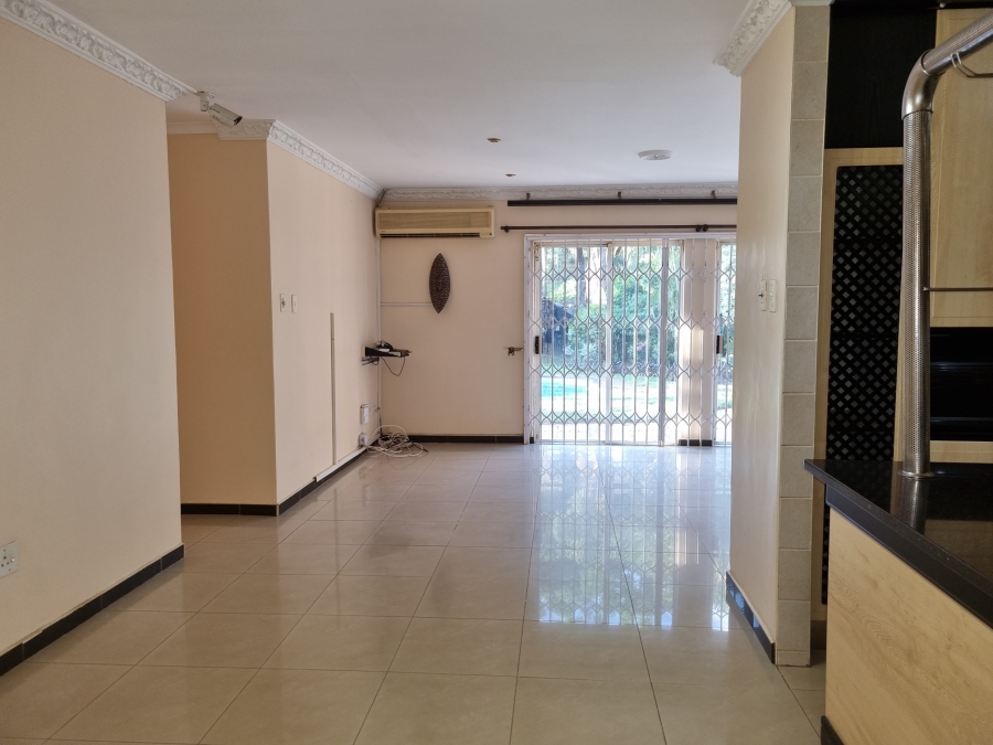 To Let 4 Bedroom Property for Rent in Sunningdale KwaZulu-Natal