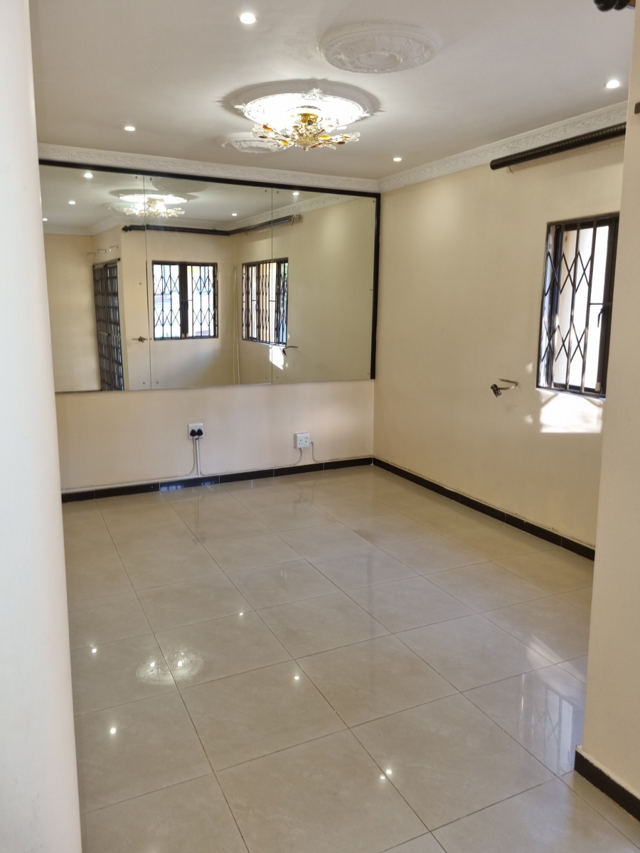 To Let 4 Bedroom Property for Rent in Sunningdale KwaZulu-Natal