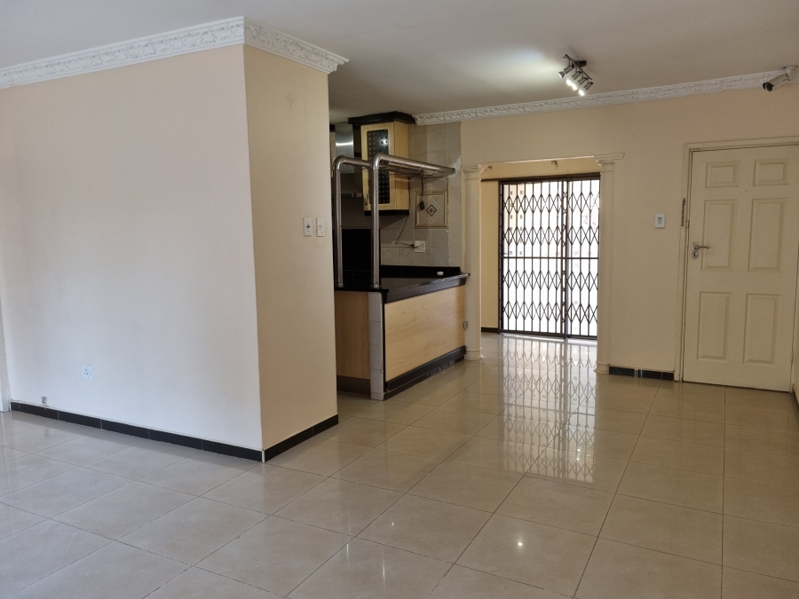 To Let 4 Bedroom Property for Rent in Sunningdale KwaZulu-Natal