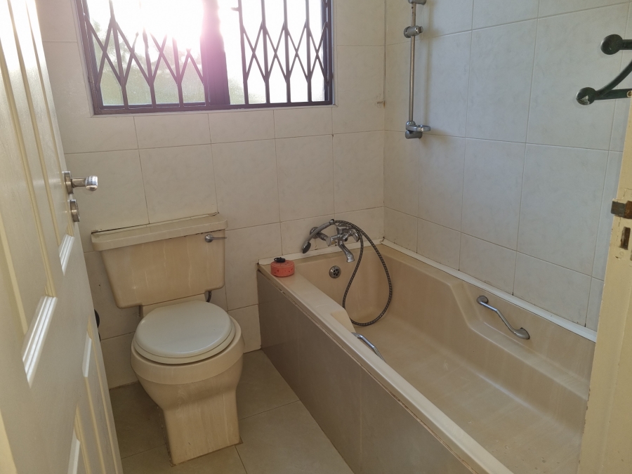 To Let 4 Bedroom Property for Rent in Sunningdale KwaZulu-Natal