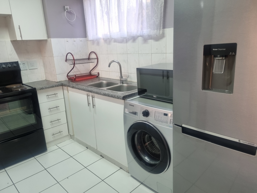 To Let 2 Bedroom Property for Rent in Athlone KwaZulu-Natal