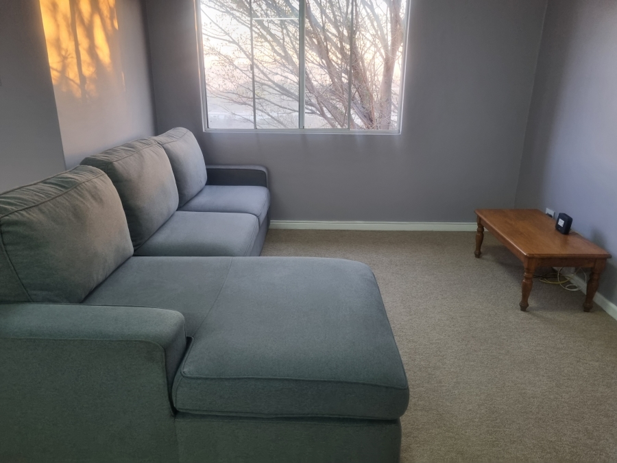To Let 2 Bedroom Property for Rent in Athlone KwaZulu-Natal