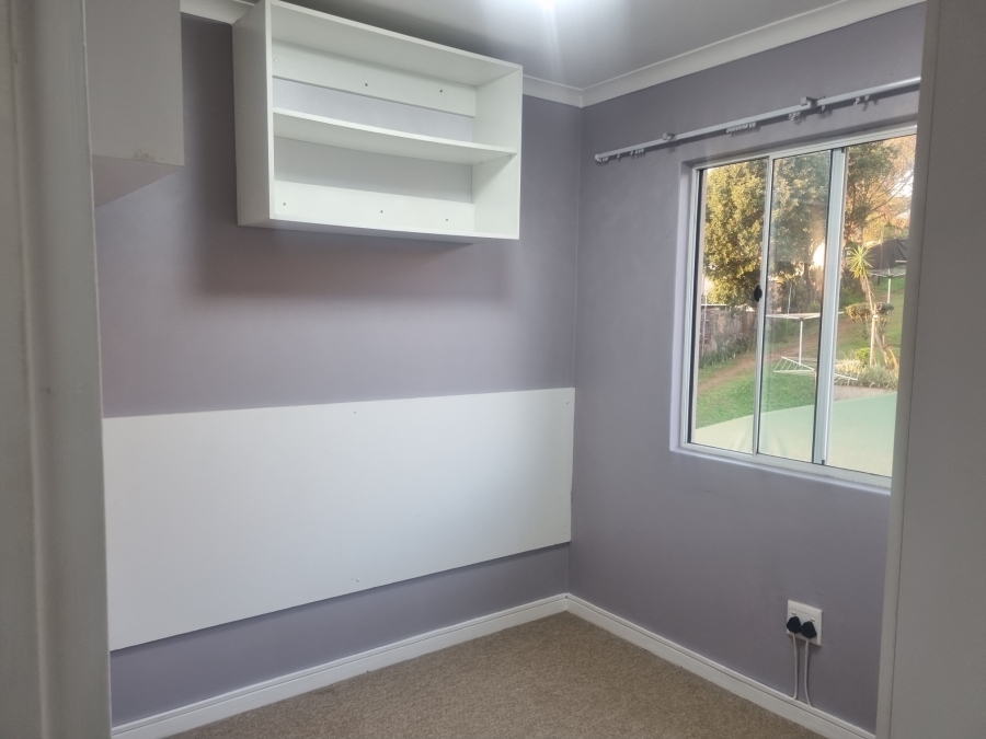 To Let 2 Bedroom Property for Rent in Athlone KwaZulu-Natal