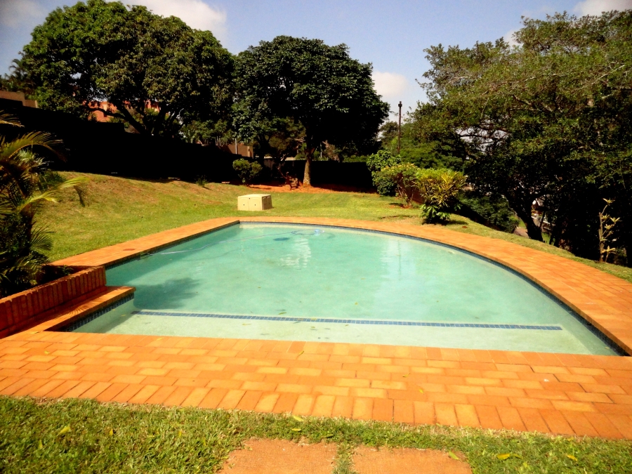 To Let 2 Bedroom Property for Rent in Athlone KwaZulu-Natal
