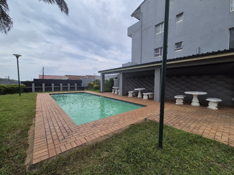 To Let 3 Bedroom Property for Rent in St Michaels On Sea KwaZulu-Natal