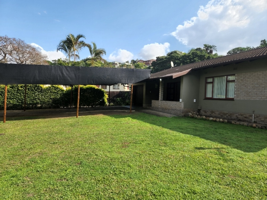 To Let 3 Bedroom Property for Rent in Shelly Beach KwaZulu-Natal