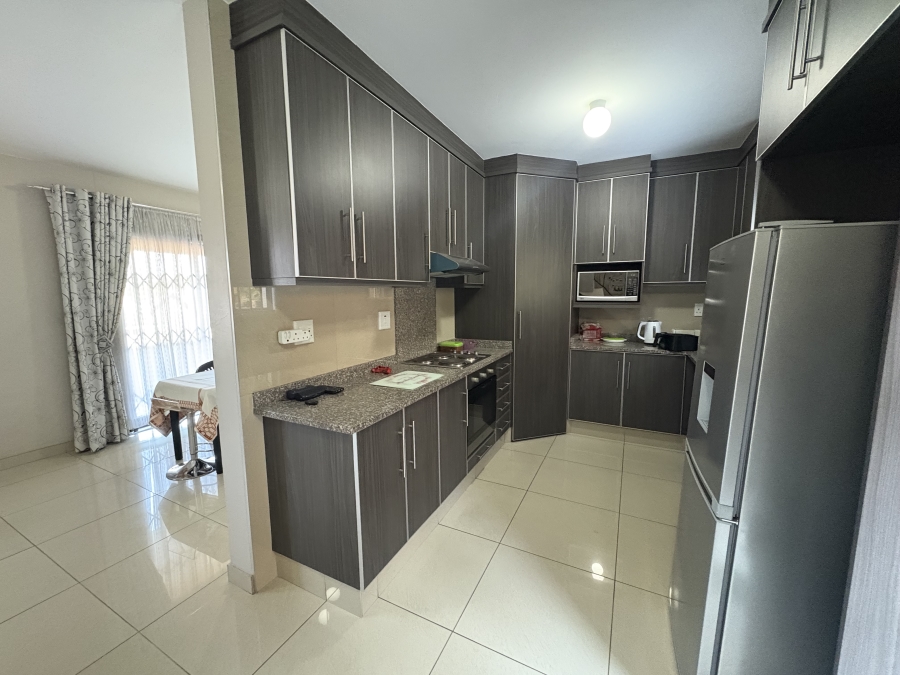 To Let 3 Bedroom Property for Rent in Northcroft KwaZulu-Natal