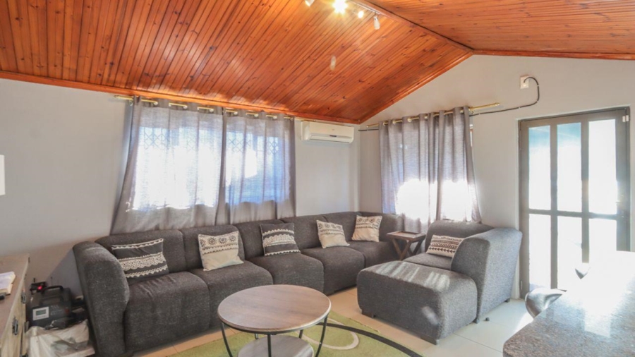 3 Bedroom Property for Sale in Havenside KwaZulu-Natal