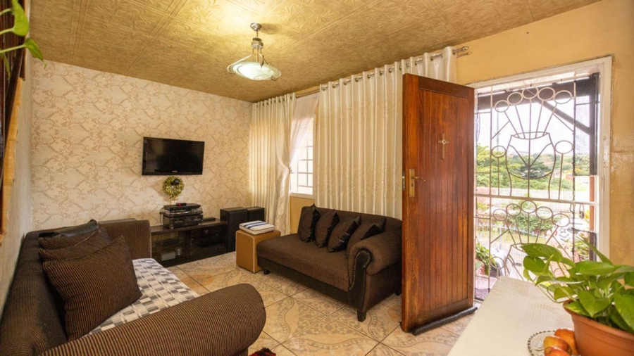 2 Bedroom Property for Sale in Grove End KwaZulu-Natal