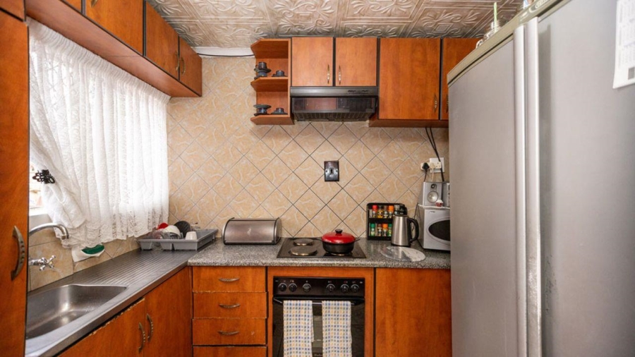 2 Bedroom Property for Sale in Grove End KwaZulu-Natal